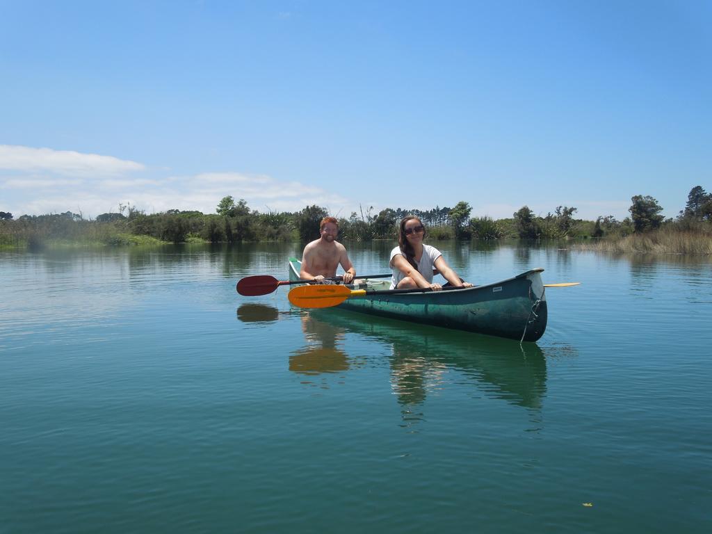 Bazil'S Backpackers Bbh Hostel & Surf School Westport Εξωτερικό φωτογραφία