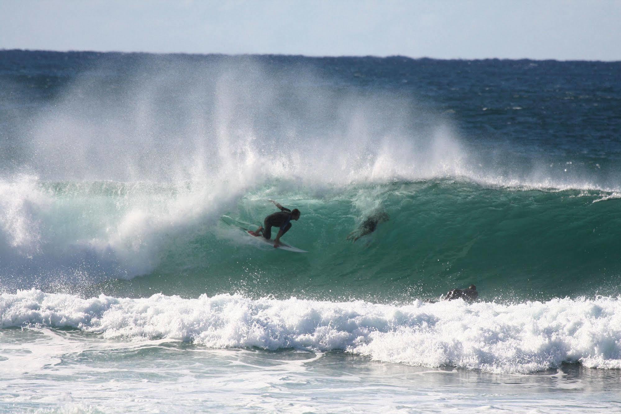 Bazil'S Backpackers Bbh Hostel & Surf School Westport Εξωτερικό φωτογραφία